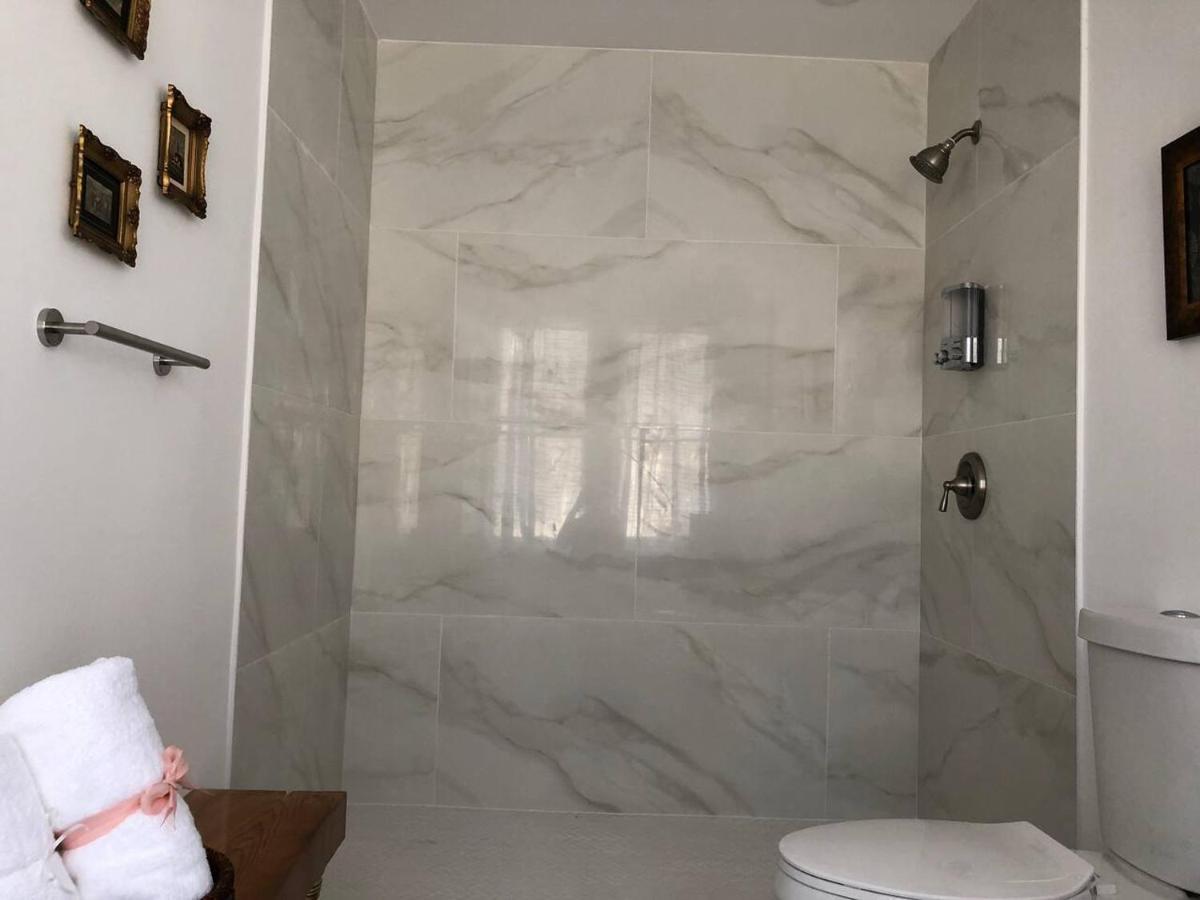 Private Suite Mins From Mia Free Parking ไมอามี ภายนอก รูปภาพ